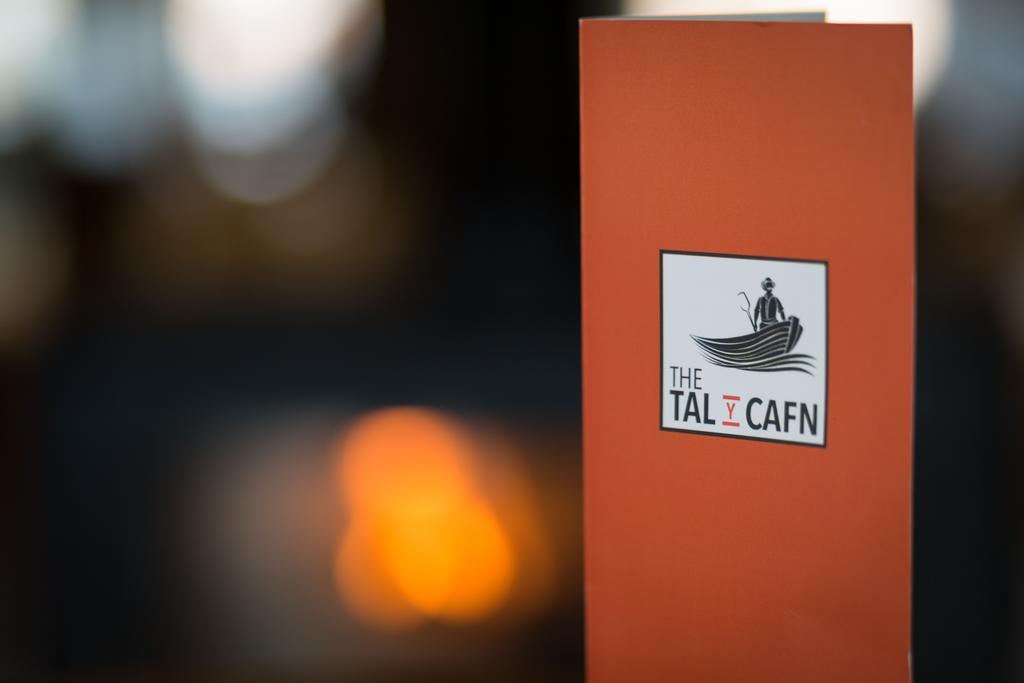 Tal Y Cafn Free House Tal-y-Cafn Ngoại thất bức ảnh